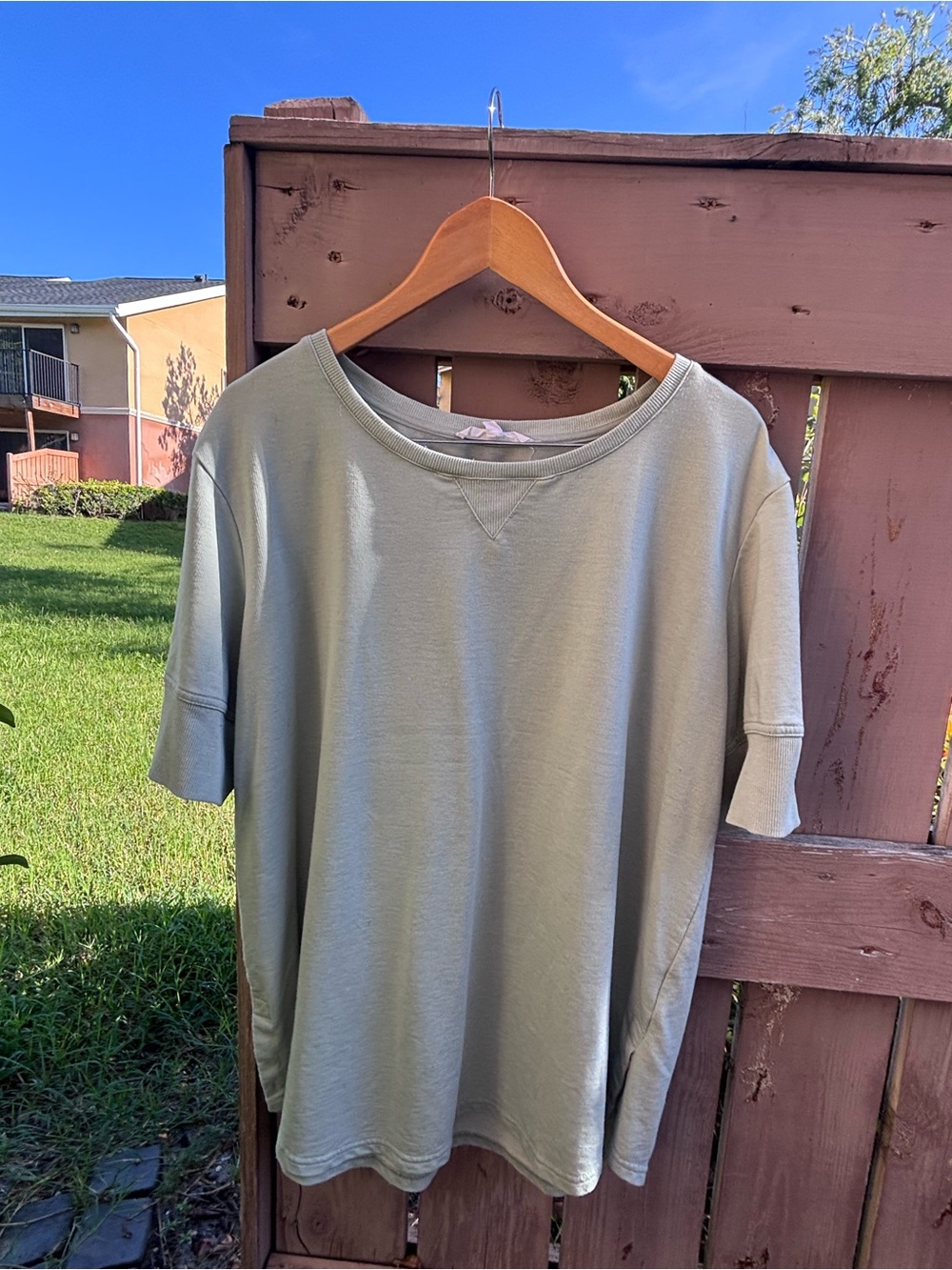 Relaxed Short-Sleeve Crewneck Tee